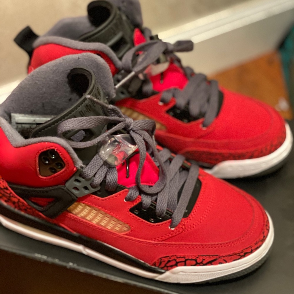 Big Kids Air Jordan Spizike